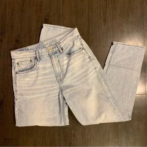 Light Wash Jeans